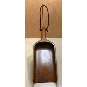 VTG Wooden Hand Scoop with leather Loop hanger lg.